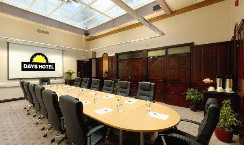 Treacys Hotel & Leisure Centre Уотърфорд Екстериор снимка