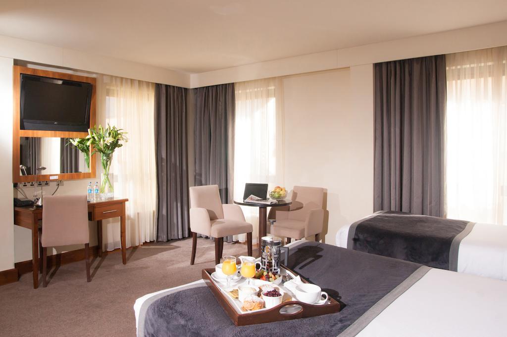 Treacys Hotel & Leisure Centre Уотърфорд Екстериор снимка